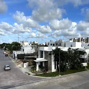 Amplia Casa En Residencial Aqua Cancún